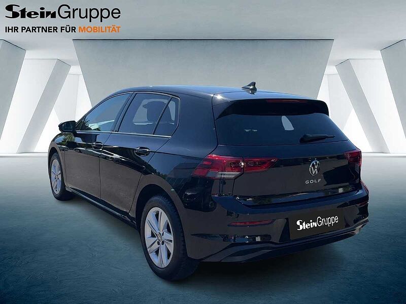 Volkswagen Golf VIII 2.0 TDI Life ACC Navi Virt LED PDC