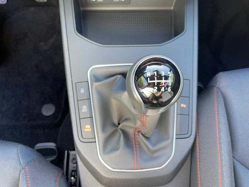 SEAT Ibiza 1.0 TSI FR Navi ACC Virt LED PDC CarPlay