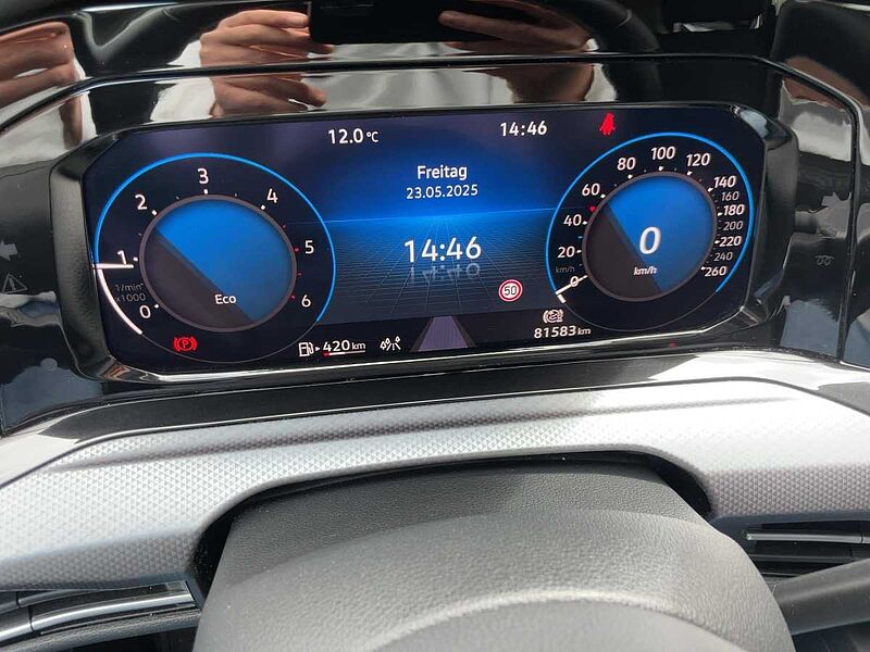 Volkswagen Golf VIII 2.0 TDI Active Virt LED CarPlay PDC