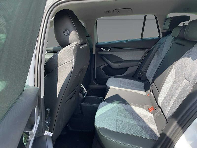 SKODA Octavia Combi 110kW 2.0 TDI Selection ACC Navi W