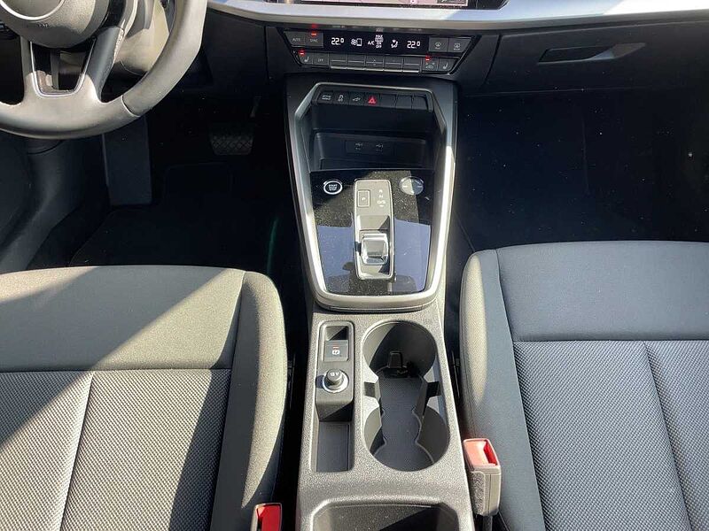 Audi A3 Sportback 40 1.4 TFSI e basis Virt Navi LED