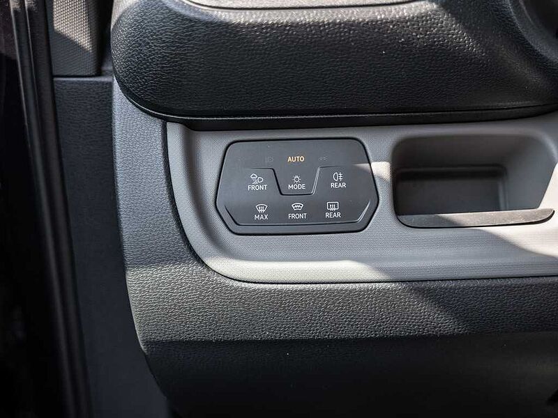 Volkswagen ID. Buzz Cargo Klima app connect AHK ID. Buzz