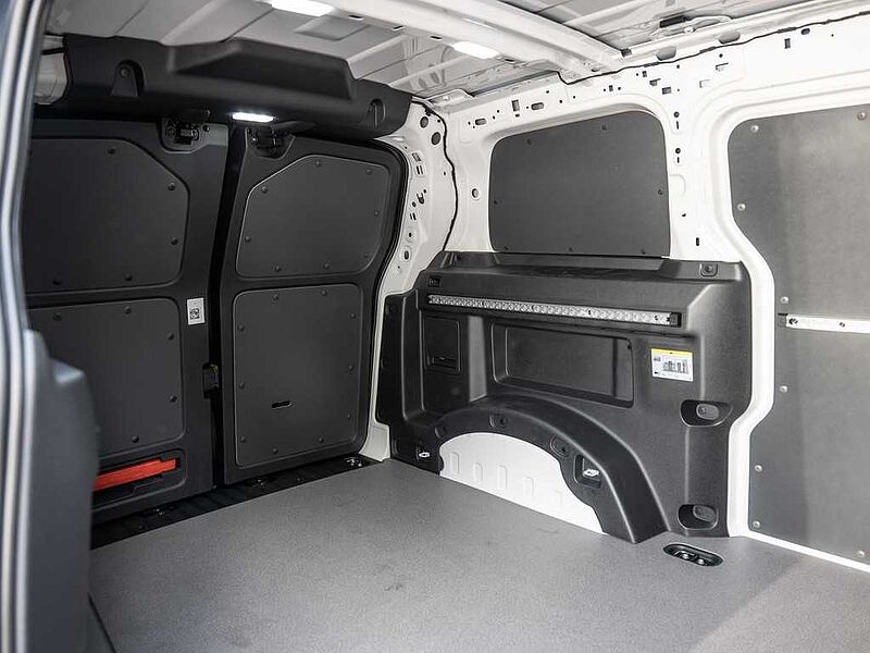 Volkswagen ID. Buzz Cargo Klima app connect AHK ID. Buzz
