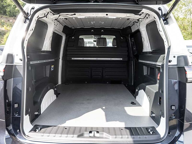 Volkswagen ID. Buzz Cargo AHK ACC app connect W