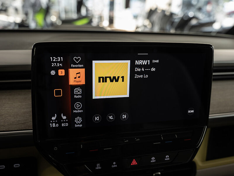 Volkswagen ID. Buzz Bus Pro AHK ACC el. Heck app connect W