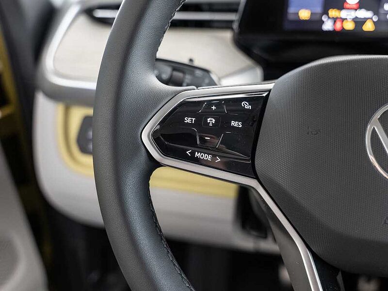 Volkswagen ID. Buzz Bus Pro AHK ACC el. Heck app connect W