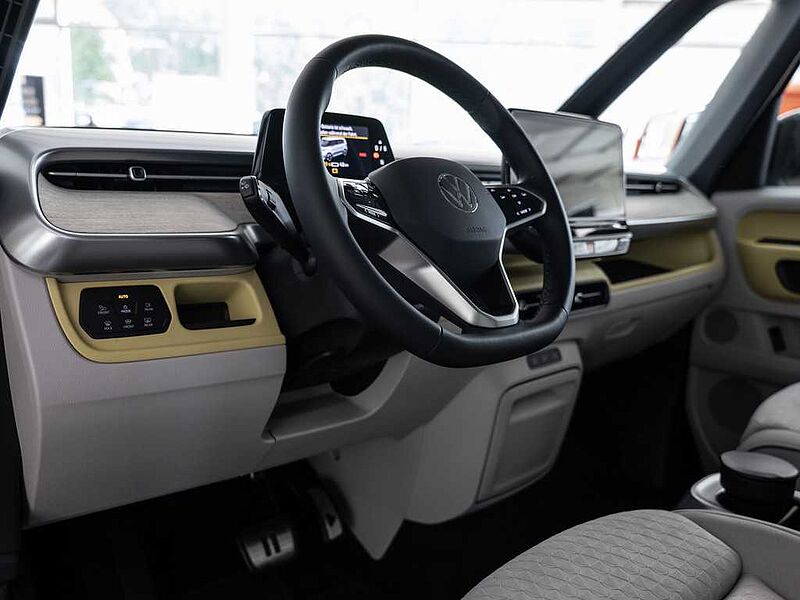 Volkswagen ID. Buzz Bus Pro AHK ACC el. Heck app connect W