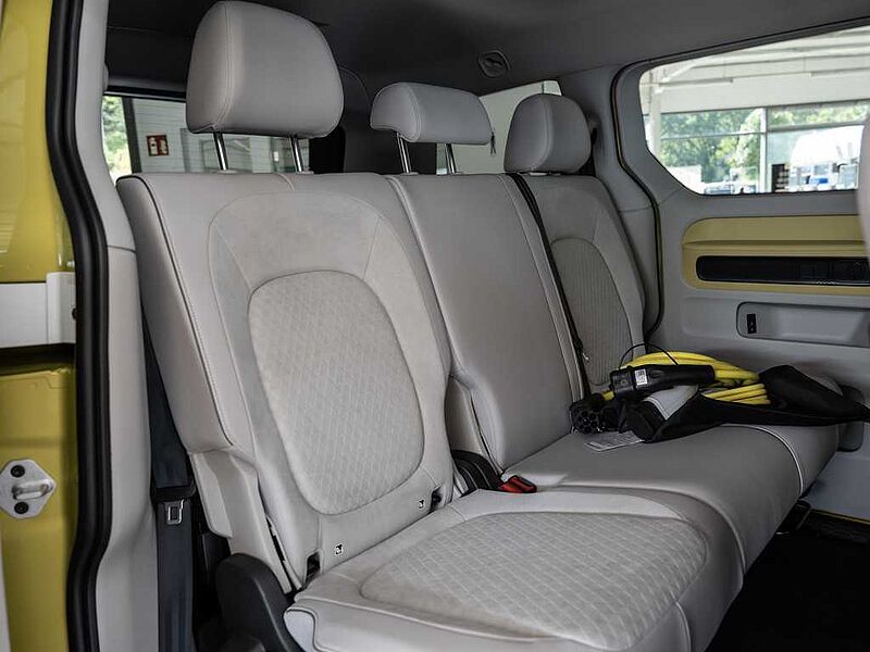 Volkswagen ID. Buzz Bus Pro AHK ACC el. Heck app connect W