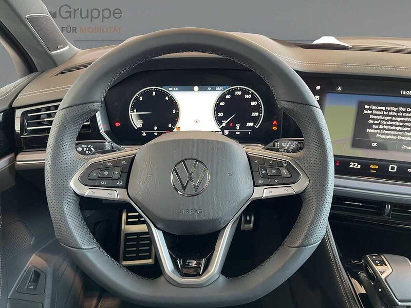 Volkswagen Touareg 3.0 V6 TDI 4Motion W R-Line AHK Navi