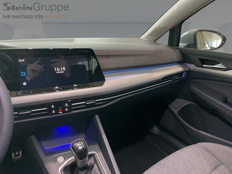 Volkswagen Golf VIII 1.5 TSI Move AHK Navi ACC Virt LED
