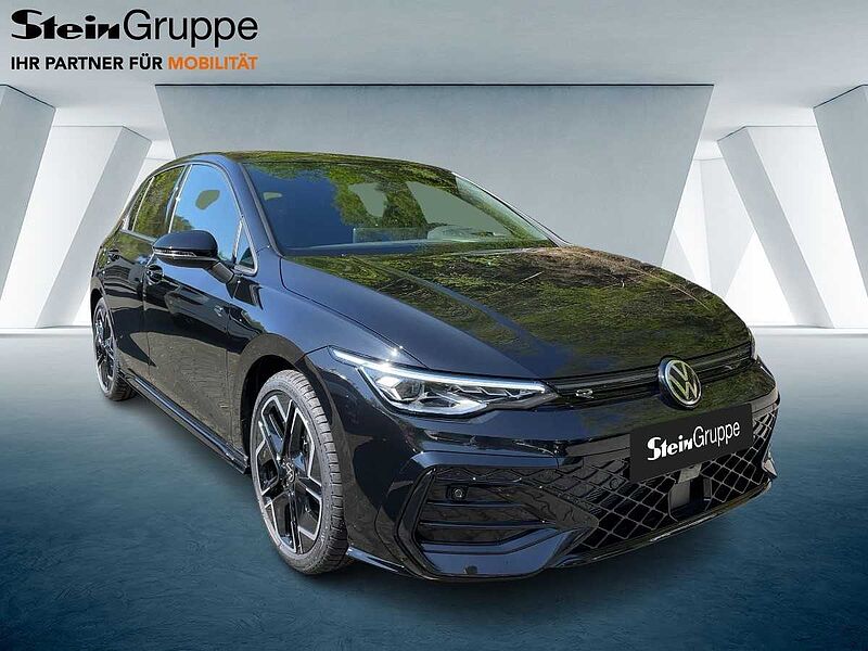 Volkswagen Golf VIII 1.5 eTSI W R-Line ACC Virt Navi LED