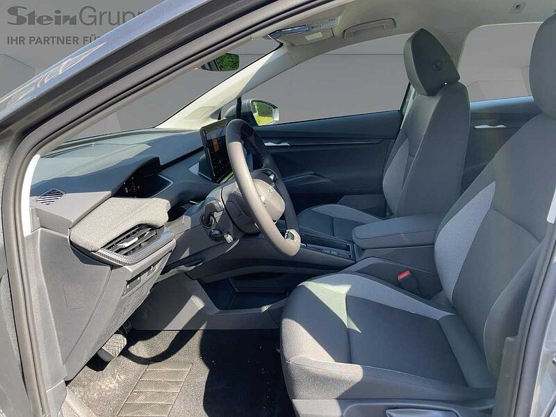 SKODA Elroq 50 Tour Studio Navi LED PDC Kamera