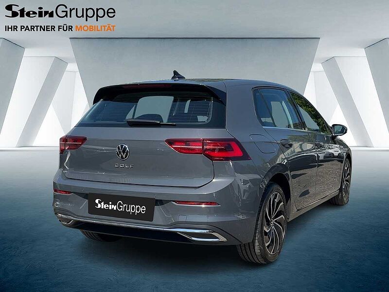 Volkswagen Golf VIII 1.5 TSI Style Navi ACC Virt CarPlay