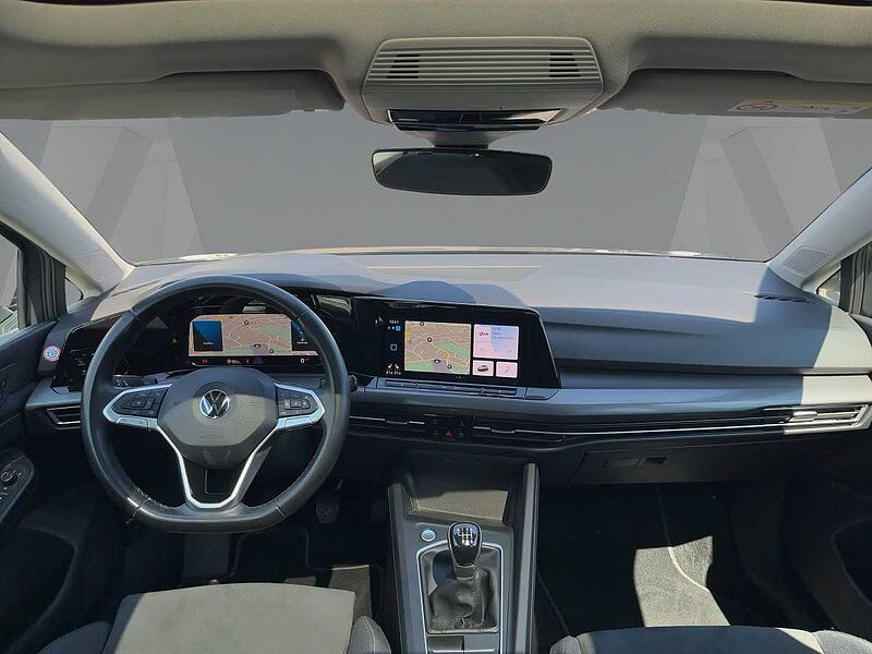 Volkswagen Golf VIII 1.5 TSI Style Navi ACC Virt CarPlay