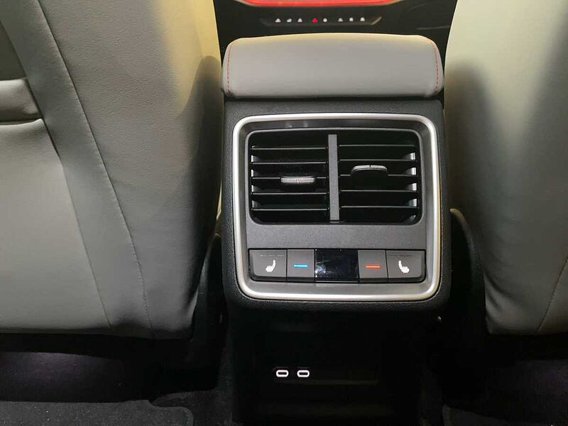 SKODA Elroq 85 Lodge Navi Virt LED PDC Kamera Alpha