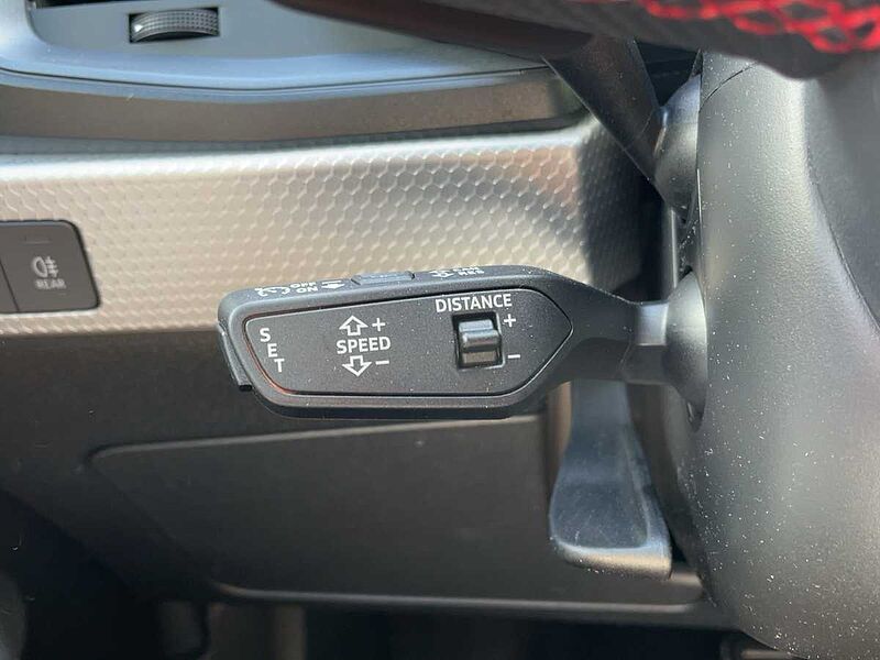 Audi A1 Sportback S line TFSI 110kW SONOS NAVI KAMERA LED