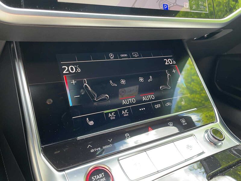 Audi RS 6 Avant 4.0 quattro TFSI Navi LED PDC Pano RS6