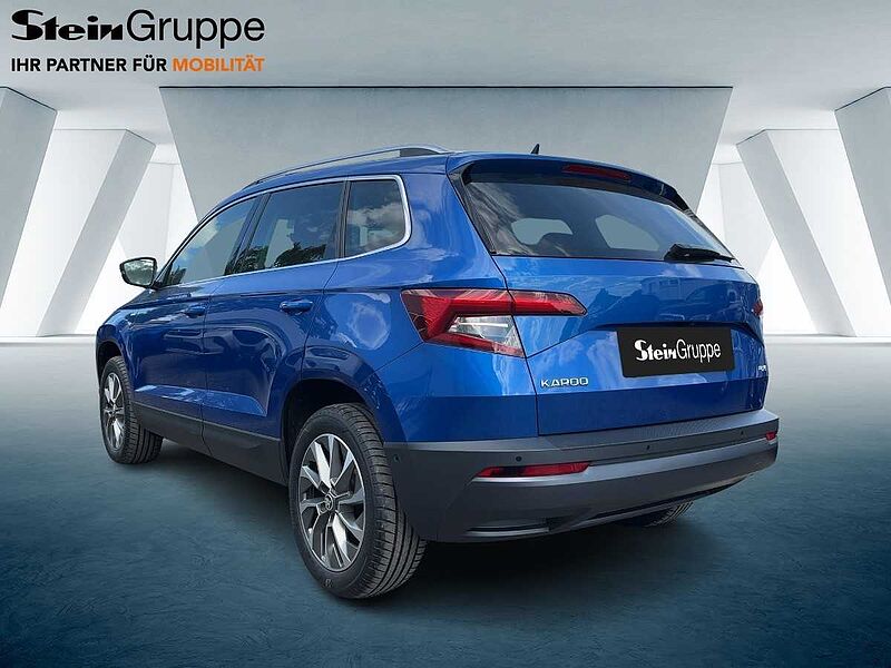 SKODA Karoq 2.0 TDI Clever AHK Navi ACC Virt LED PDC