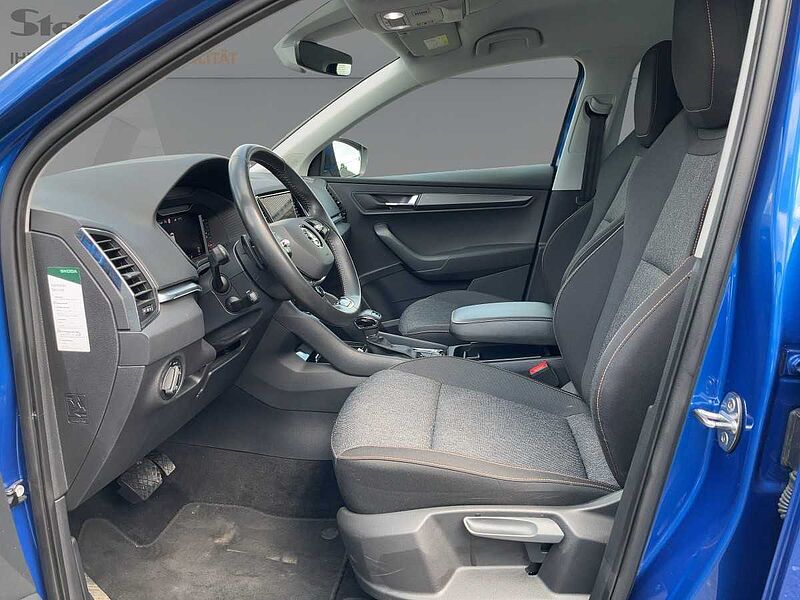 SKODA Karoq 2.0 TDI Clever AHK Navi ACC Virt LED PDC