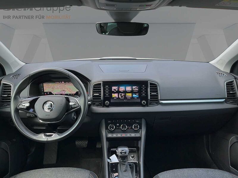 SKODA Karoq 2.0 TDI Clever AHK Navi ACC Virt LED PDC