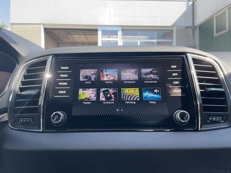 SKODA Karoq 1.0 TSI Tour Navi Virt LED PDC Kamera