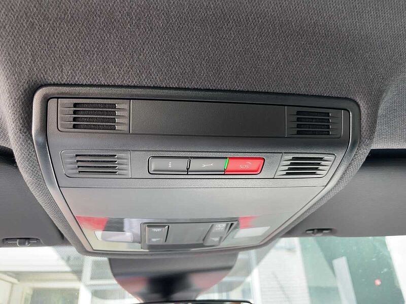 SEAT Arona 1.0 TSI FR Navi Virt LED PDC CarPlay