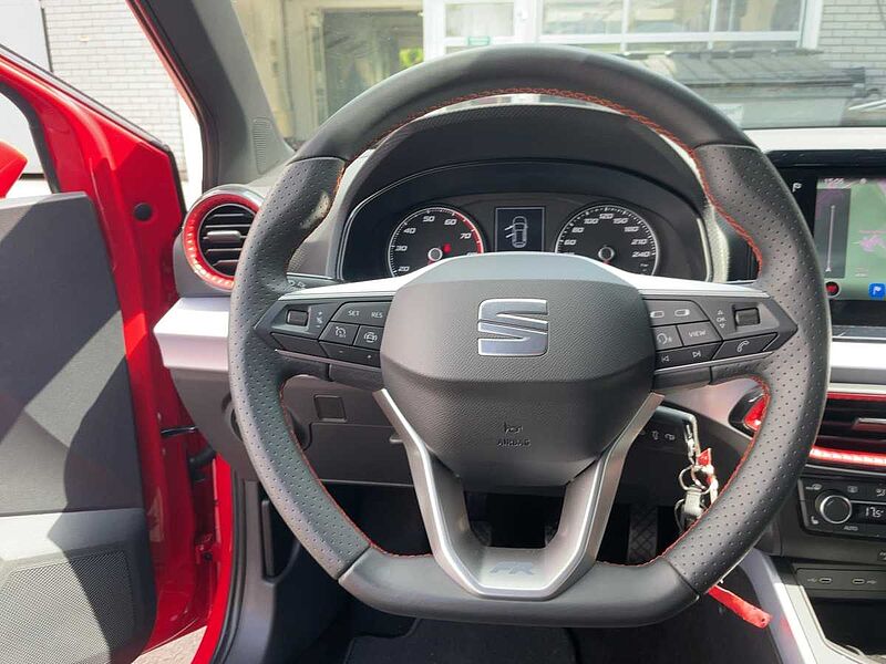 SEAT Arona 1.0 TSI FR Navi Virt LED PDC CarPlay