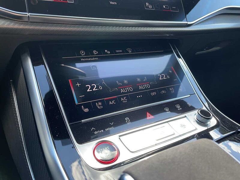 Audi RSQ8 4.0 quattro TFSI ACC AHK Navi PDC HUD Sth