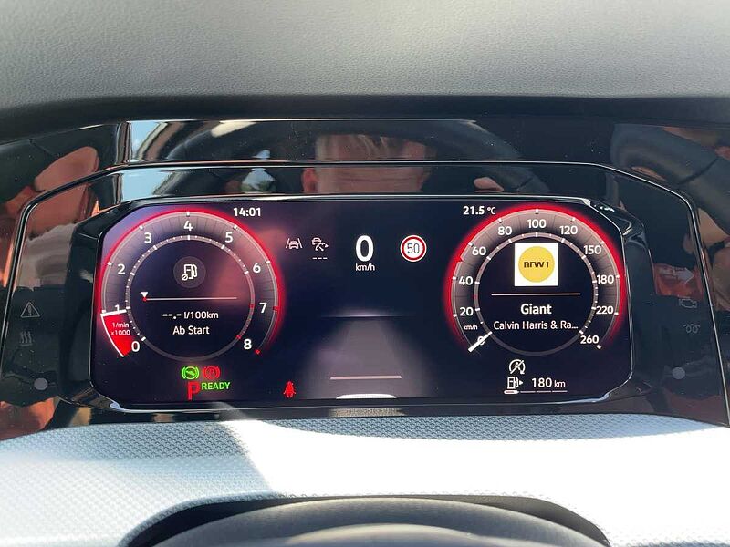 Volkswagen Golf VIII 1.5 eTSI W Goal AHK Navi ACC Virt LED