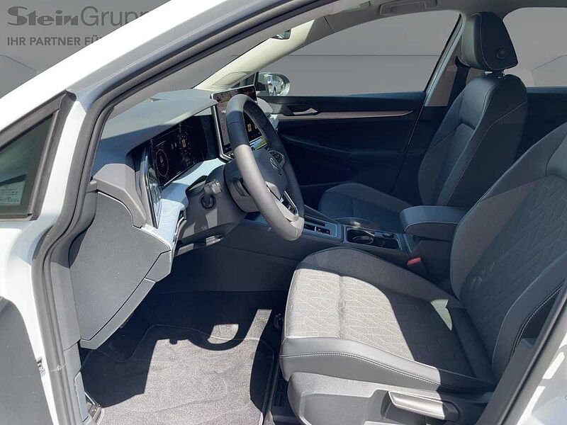 Volkswagen Golf VIII 1.5 eTSI W Goal AHK Navi ACC Virt LED
