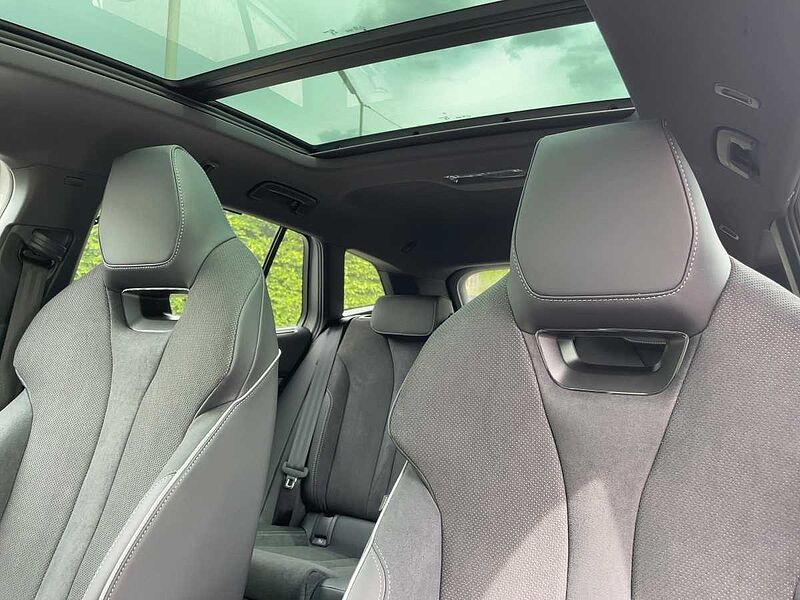 SKODA Enyaq 85 x 85x Sportline AHK ACC LED Navi HUD