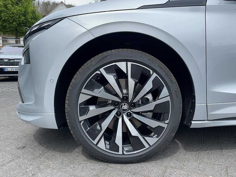 SKODA Enyaq 85 x 85x Sportline AHK ACC LED Navi HUD