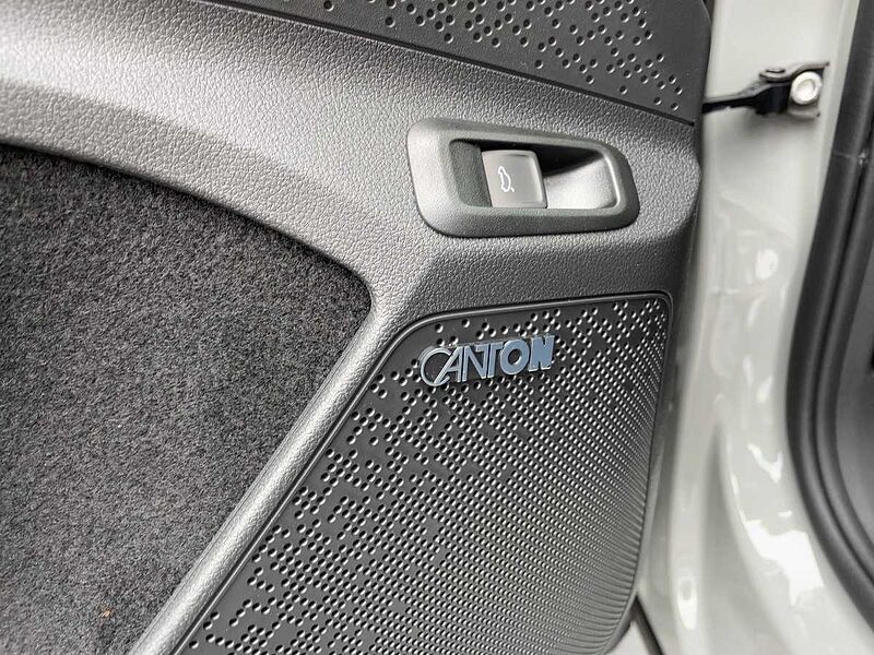 SKODA Enyaq Coupé 85 Spor tline AHK ACC LED Navi HUD