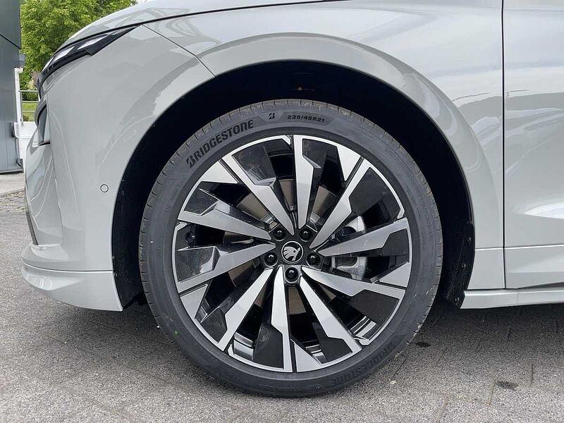 SKODA Enyaq Coupé 85 Spor tline AHK ACC LED Navi HUD