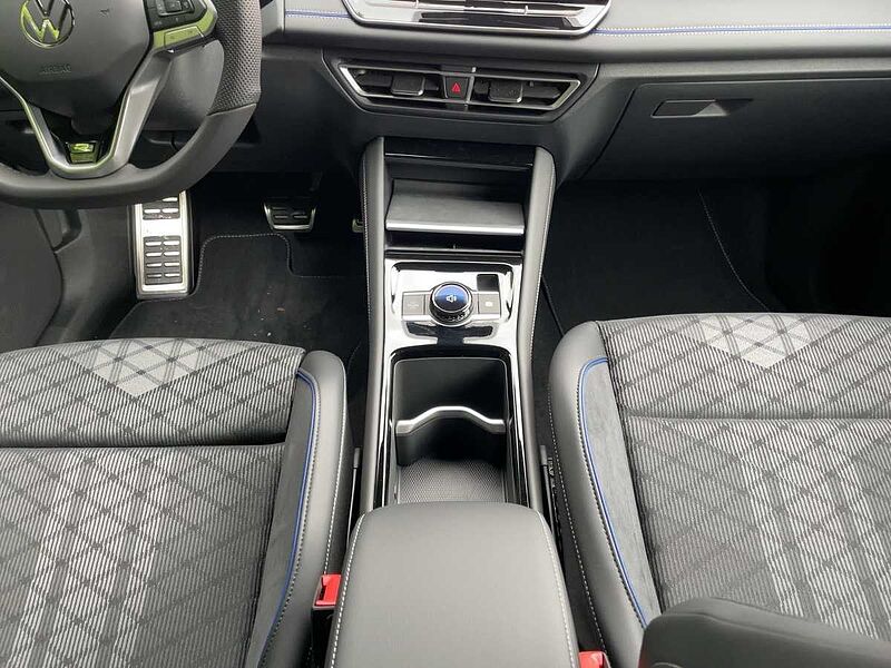 Volkswagen Tiguan 1.5 eTSI W R-Line ACC Virt Navi LED PDC