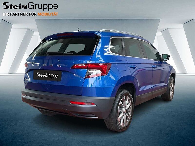 SKODA Karoq 1.5 TSI ACT Clever Navi LED PDC CarPlay