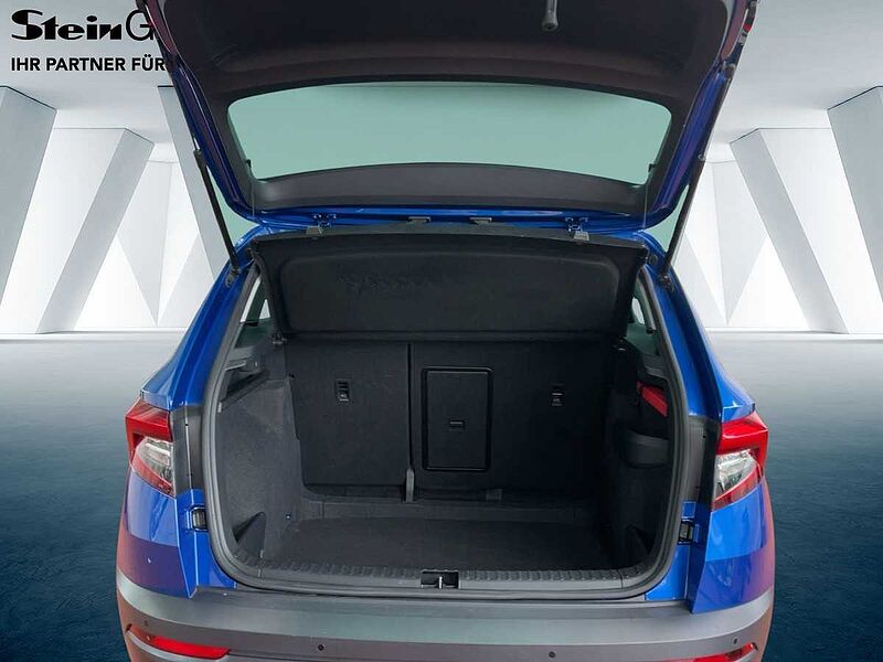 SKODA Karoq 1.5 TSI ACT Clever Navi LED PDC CarPlay