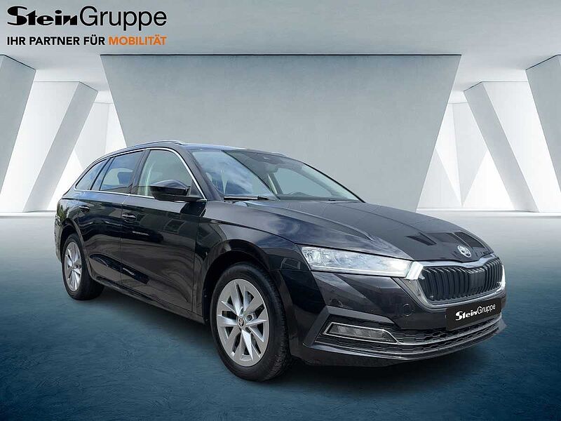 SKODA Octavia Combi 2.0 TDI Style Navi ACC Virt LED