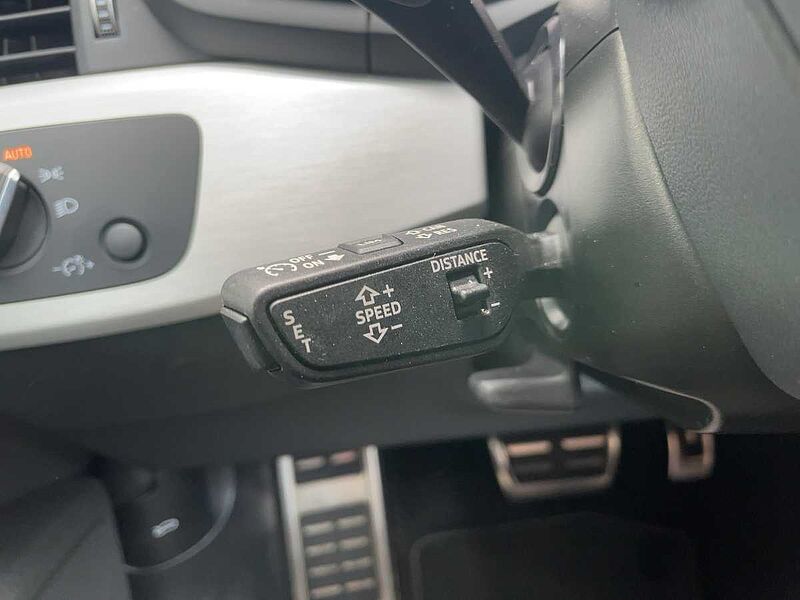 Audi A4 40 2.0 TFSI Avant advanced ACC Virt Navi LED