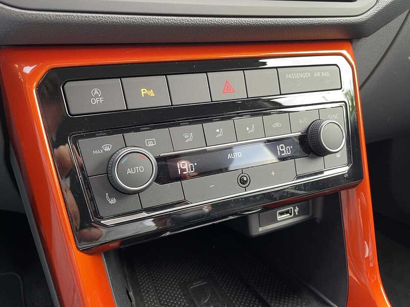 Volkswagen T-Cross 1.0 TSI Style AHK ACC Virt Navi LED PDC