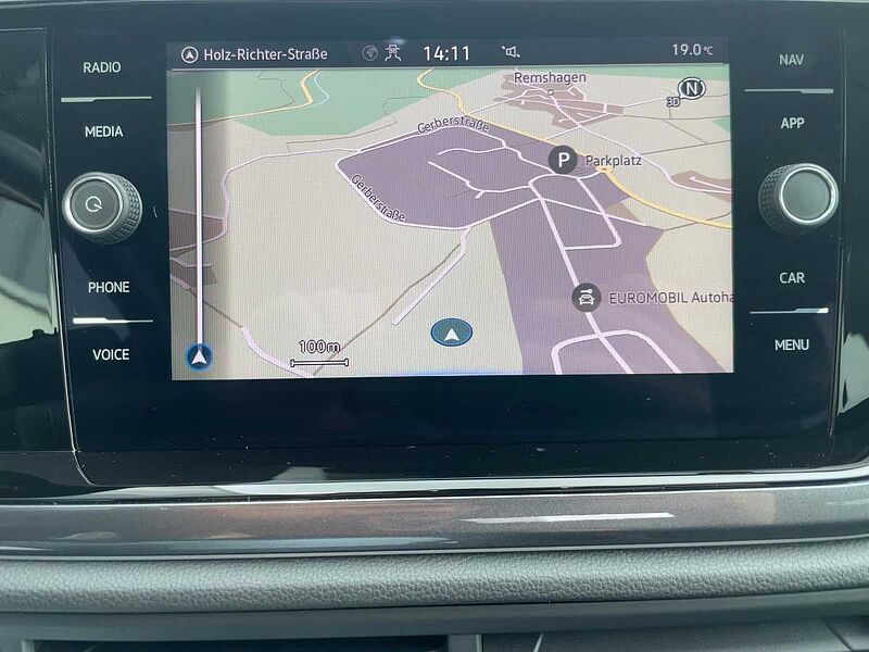 Volkswagen Polo VI 1.0 TSI Highline Navi LED PDC Kamera