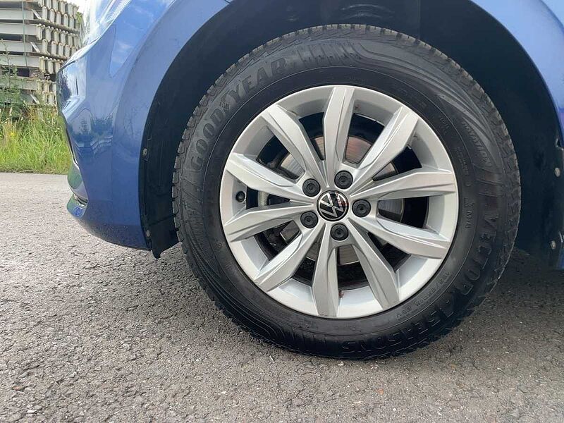 Volkswagen Polo VI 1.0 TSI Highline Navi LED PDC Kamera