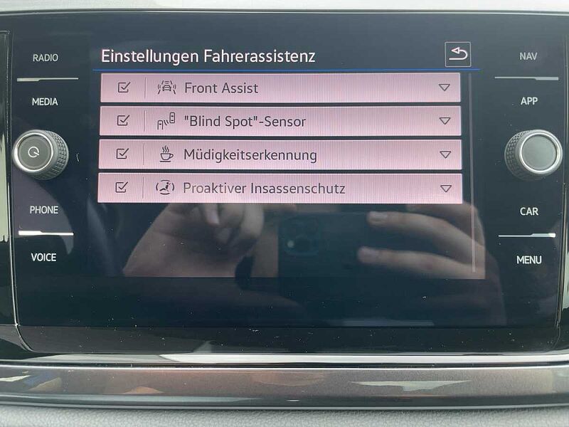 Volkswagen Polo VI 1.0 TSI Highline Navi LED PDC Kamera