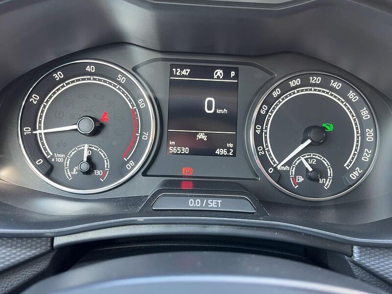SKODA Kamiq 1.0 TSI Active LED PDC CarPlay