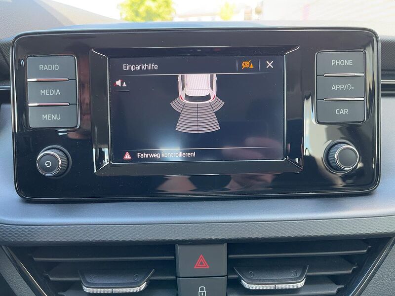SKODA Kamiq 1.0 TSI Active LED PDC CarPlay