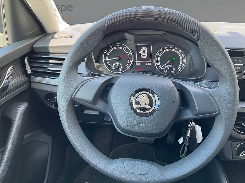 SKODA Kamiq 1.0 TSI Active LED PDC CarPlay