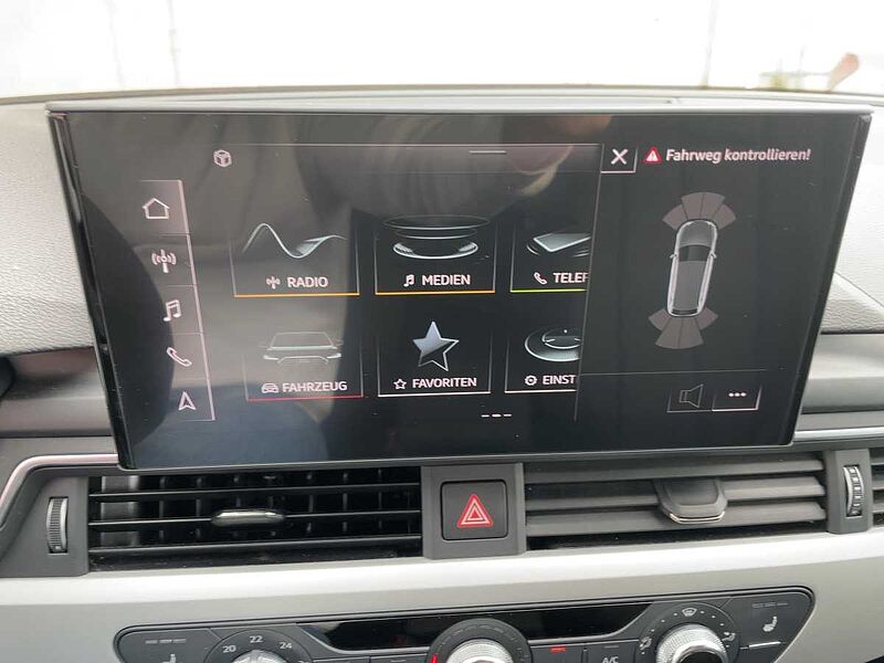 Audi A4 30 2.0 TDI Avant AHK Navi LED PDC S tronic basis