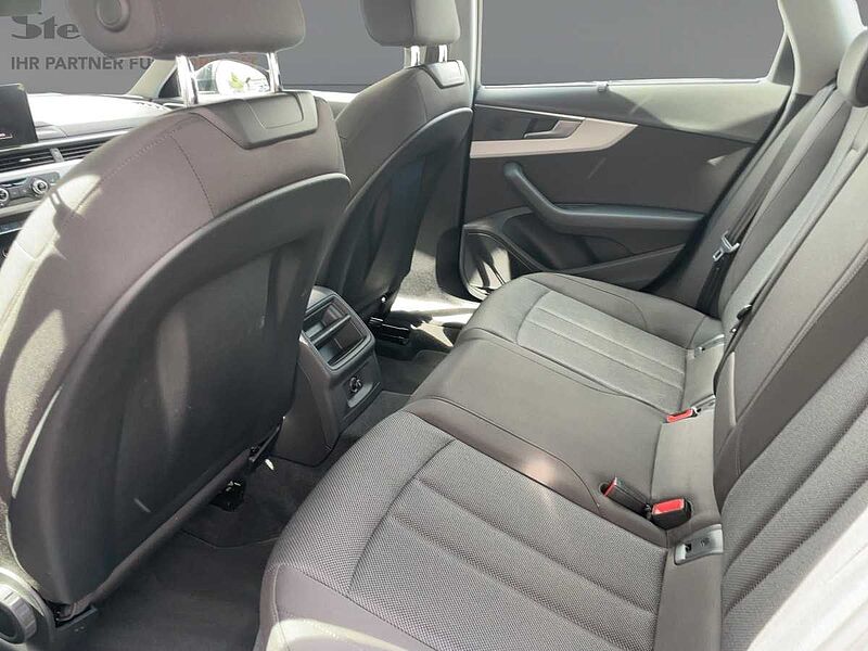 Audi A4 35 2.0 TDI Avant AHK Navi LED PDC S tronic basis