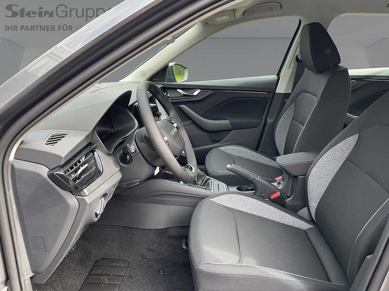 SKODA Kamiq 1.0 TSI Essence Virt LED Black PDC