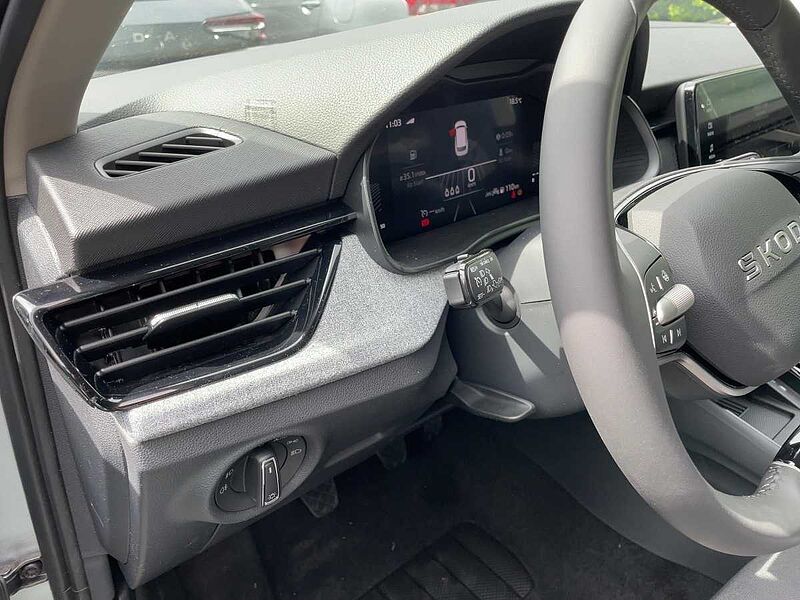 SKODA Kamiq 1.0 TSI Selection LED PDC Matrix Kamera